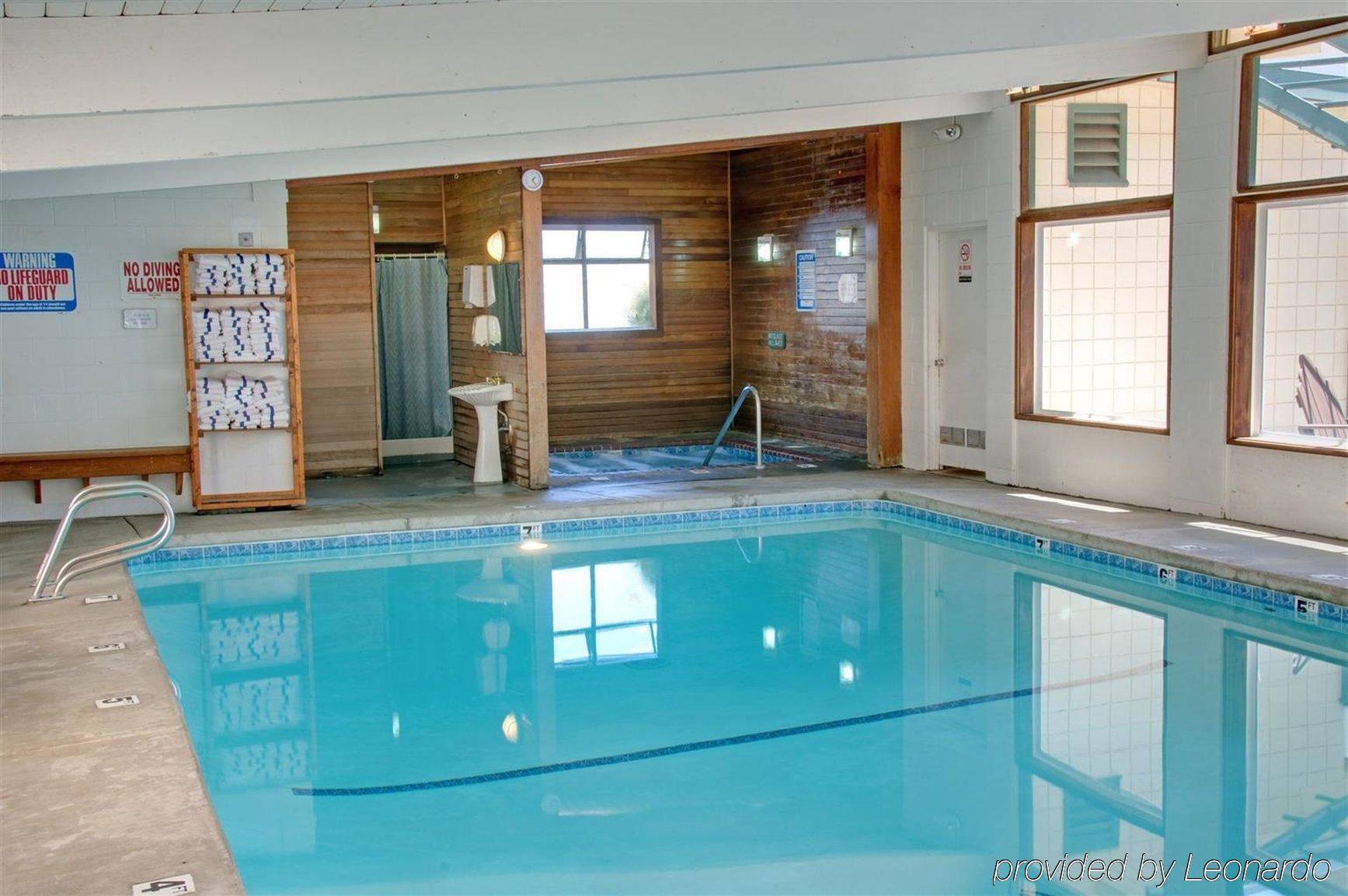 Seashore Inn On The Beach Сийсайд Екстериор снимка