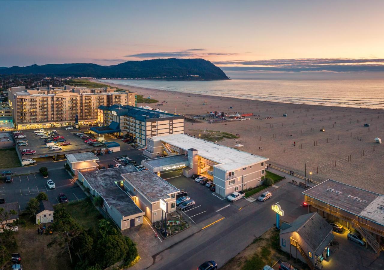 Seashore Inn On The Beach Сийсайд Екстериор снимка
